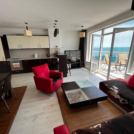 Modern Beachfront Apartment With Pool Ravda Buitenkant foto