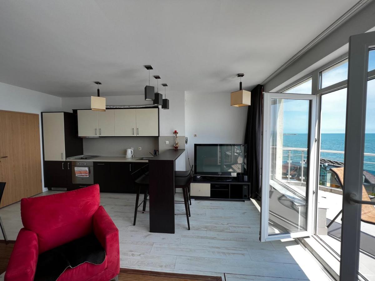 Modern Beachfront Apartment With Pool Ravda Buitenkant foto